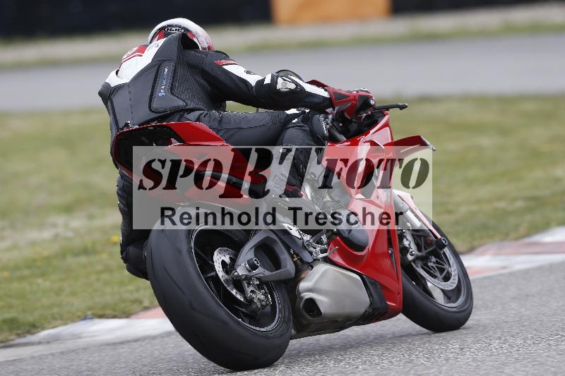 Archiv-2025/06 18.04.2025 Speer Racing ADR/Gruppe gelb/6